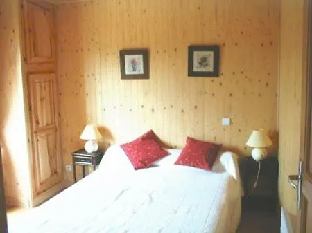 Ferme Lou Braisadou Chalet Saint-Mamet-la-Salvetat